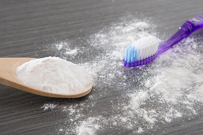 Cleaning Microwave With Baking Soda