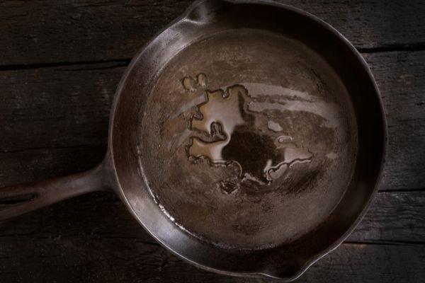 best oil to season cast iron with